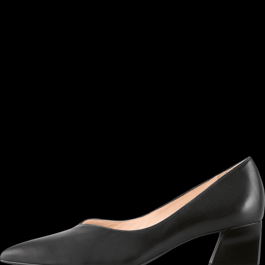 Högl Hogl Pointed Court Heel - 104500 | Courts