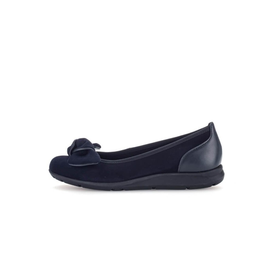 Gabor Flat Bow Pump - Salerna 24.172 | Pumps & Flats