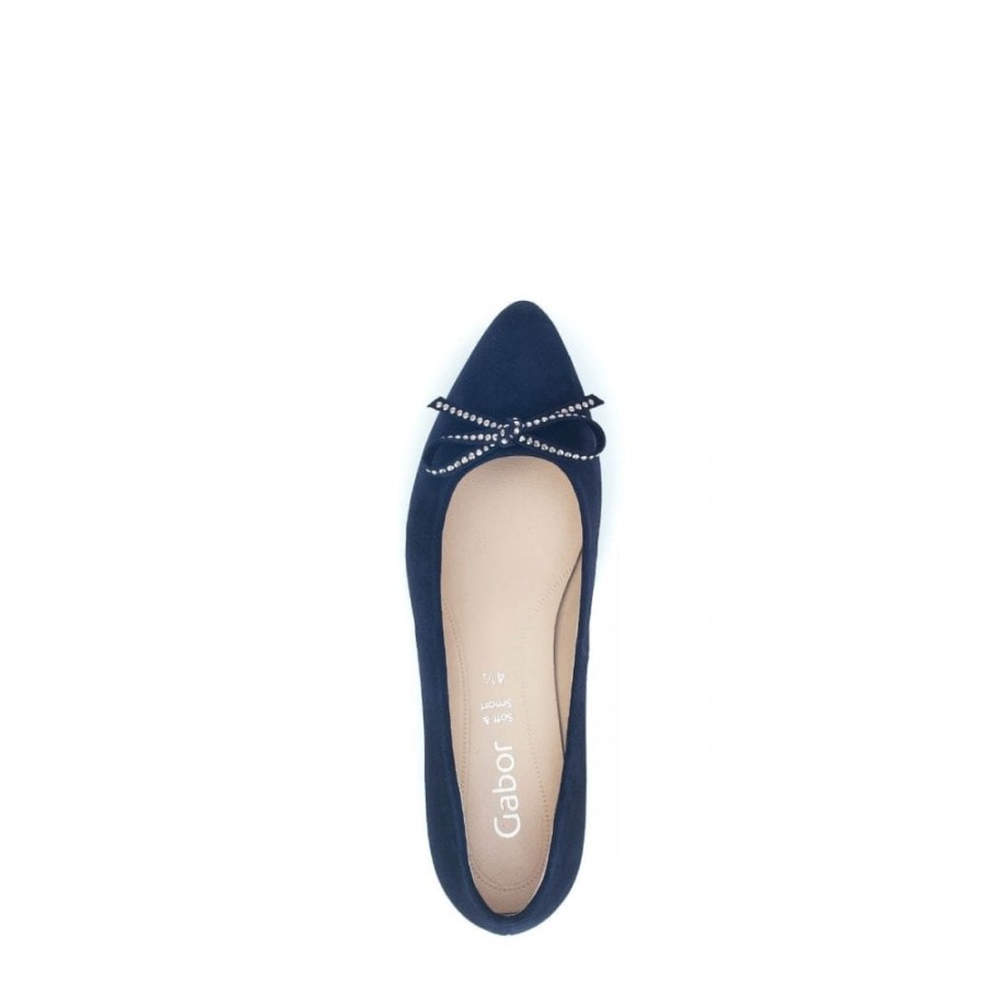 Gabor Low Block Court Heel With Bow Detail - Hurworth 41.444 | Courts