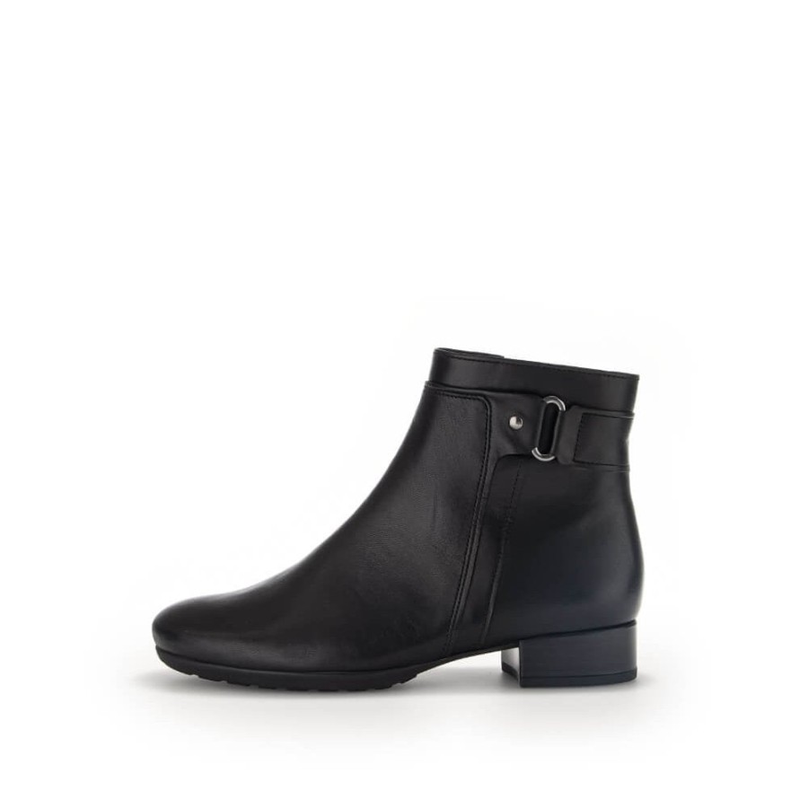 Gabor Flat Ankle Boot - Barbara 32.713 | Ankle Boots