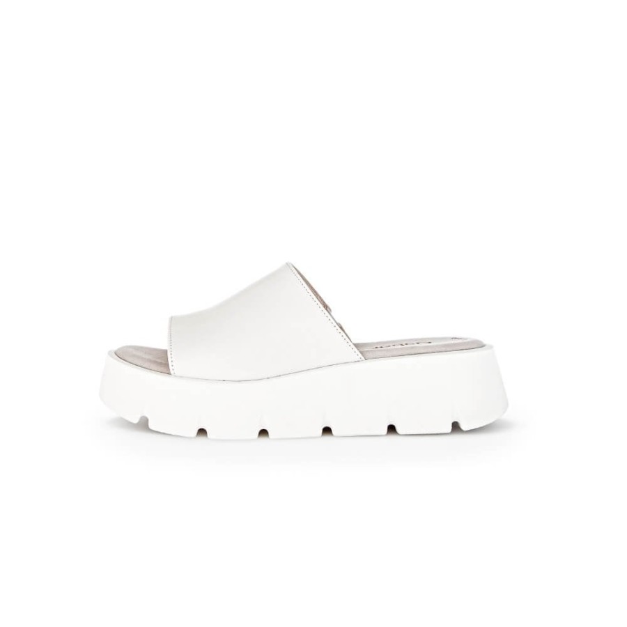 Gabor Chunky Flatform Slider Sandal - Danessa 24.750 | Sandals